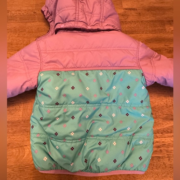 Patagonia Toddler Tribbles reversible 3T- note resell because of fragrance - Picture 3 of 7